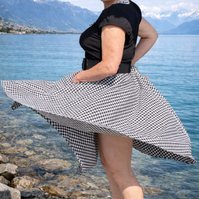 Jupe swing carreaux noire