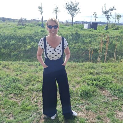 Pantalon à bretelles rétro Bonnie, noir ou denim