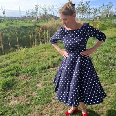 Robe Élise Bleu Marine à pois blancs